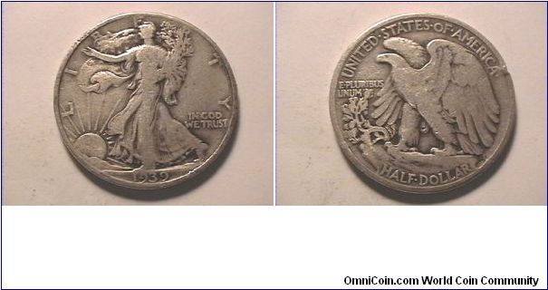 US 1939 WALKING LIBERTY HALF DOLLAR. 0.900 silver