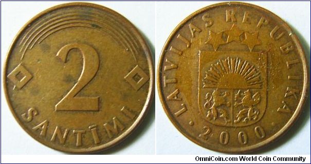 Latvia 2000 2 santimi.
