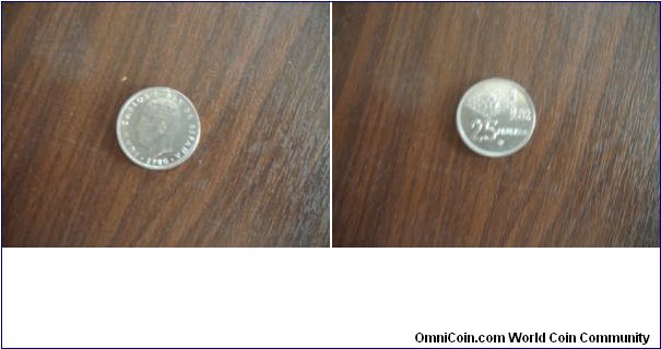 25 Pesetas Coin