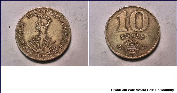 MAGYAR NEPKOZTA RSASAG
10 FORINT
alum bronze