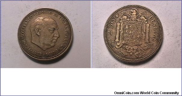 FRANCISCO FRANCO CAUDILLO DE ESPANA POR LA G DE DIOS
2.50 PESETAS, 1956 IN STAR
alum bronze