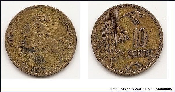 10 Centu
KM#73
3.0000 g., Aluminum-Bronze, 21 mm. Obv: National arms Rev:
Value to right of sagging grain ears Edge: Plain