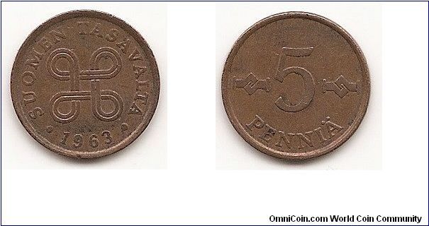 5 Pennia
KM#45
2.6000 g., Copper, 18.5 mm. Obv: Four joined loops form
design, date below Rev: Grasped hands flank denomination