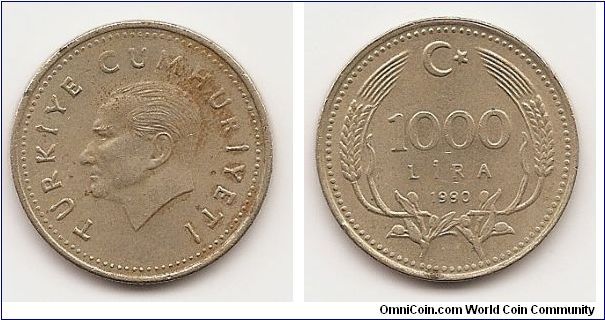 1000 Lira
KM#997
8.0000 g., Nickel-Brass, 26 mm. Obv: Head of Atatürk left Rev: Value and date within oat sprigs Edge: Reeded