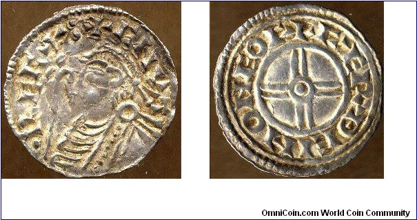 Obv:- CNVT RECX, Diademed bust left holding sceptre
Rev:- FERDEIN ON EOR, Short cross voided; in centre, a circle enclosing a pellet
Minted in York (EOR by moneyer Farthein (FERDEIN) A.D. 1029-1035/6
Reference:- North 790