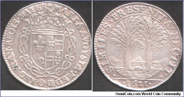 Silver jeton issued for Marie de medici as Queen Regent. A very difficult jeton to find in silver.