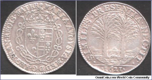 Silver jeton issued for Marie de medici as Queen Regent. A very difficult jeton to find in silver.