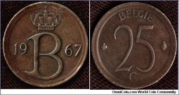 25 Centimes 1967. Medal alignment and Belgie legend.