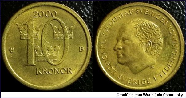 Sweden 2000 10 kronor. Very similar to Australian 2 dollar coin. Weight: 6.57g