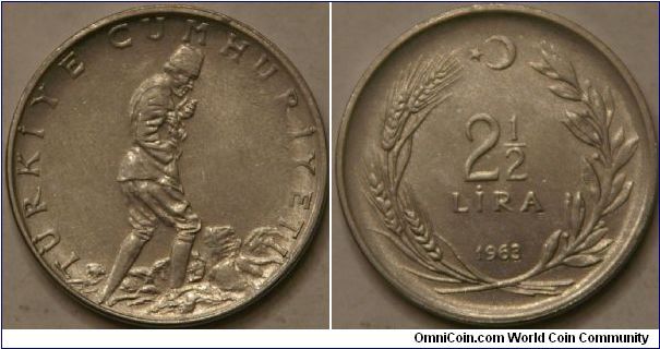 2 1/2 lira, 30 mm, steel