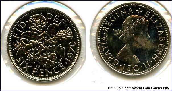 1970
6d Six Pence
Rose/Thistle/Shamrock/Leek Intertwined
QEII