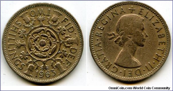 1963
2/-  Two Shillings
Double Rose, surounded by Thistle's, Shamrock's & Leeks
Queen Elizabeth II