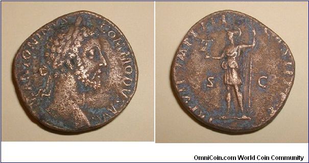 COMMODUS - Sestertius - 181/182 - M ANTONINVS COMMODVS AVG, laureate head right / TR P VII IMP IIII COS III P P, SC, Roma standing left, holding Victory & spear. Mm 30,7 grs 23,7