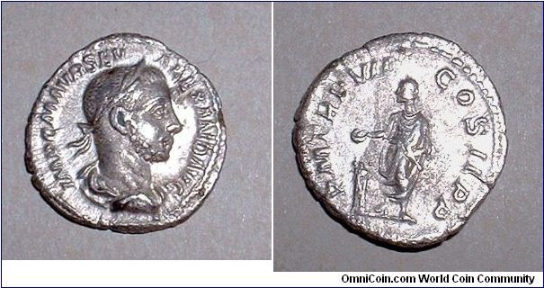 SEVERUS ALEXANDER - Denarius - IMP C M AVR SEV ALEXAND AVG, laureate draped bust right / P M TR P VI COS II P P, Alexander standing left, sacrificing out of patera over altar. Mm 19 grs 2,2