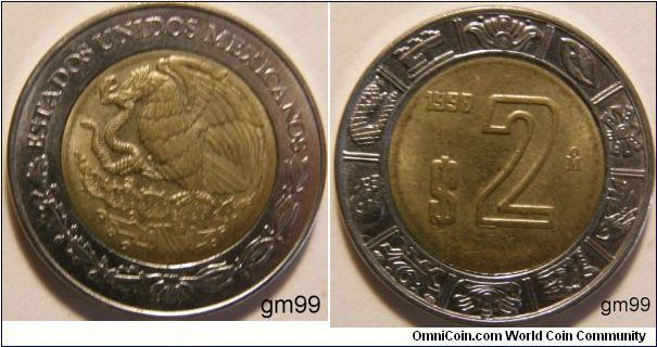 Bi-Metallic Aluminum-Bronze center in  Stainless Steel ring, 23mm. Obverse- National arms, eagle left within circle. Reverse-Value and date within circle of assorted emblems. NOTE:Similar to KM#551, but denomination without N. 2 Pesos.Mintmark-MO