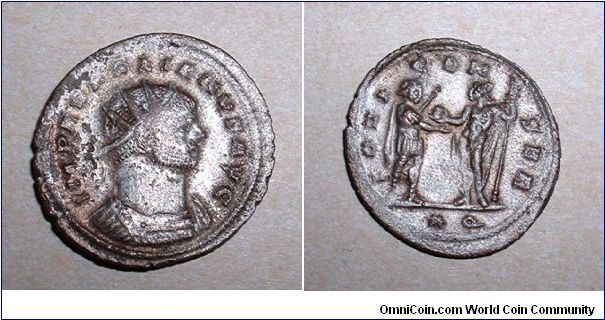 AURELIAN - Mixture Antoninianus - 271/274 - Siscia mint, AD 272-274. IMP AVRELIANVS AVG, radiate cuirassed bust right / IOVI CONSER, Jupiter on right & facing left, presents globe to Aurelian opposite, *Q in ex. Mm 23,2 grs 3