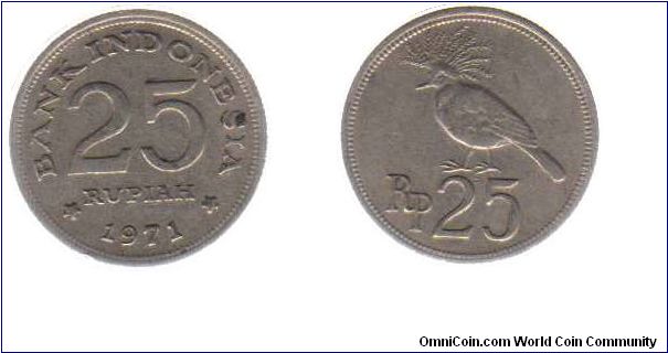 1971 25 Rupiah - Victoria crowned pigeon