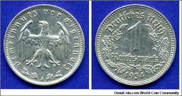 1 Reichsmark.
The Third Reich.
(A) Berlin mint.
Mintage 52,345,000 units.


Cu-Ni.