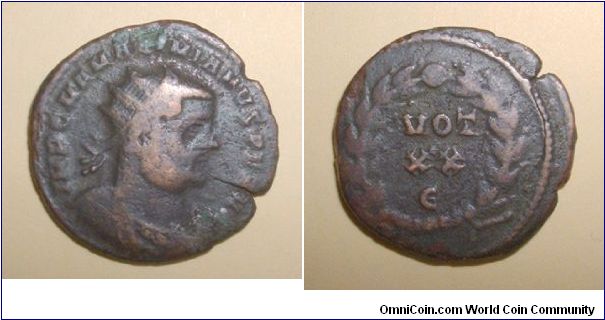 MAXIMIANUS AE Radiate Fraction. 299 AD. Rome mint -IMP C M A MAXIMIANVS PF AVG, radiate draped bust right / VOT XX E in wreath. Mm 20,8 grs 3,2