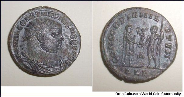 CONSTANTIUS I Chlorus - AE Post-Reform Radiate. 294-299 AD. FL VAL CONSTANTIVS NOB CAES, radiate cuirassed bust right / CONCORDIA MILITVM, Constantius standing right receiving globe from Jupiter standing opposite and holding a scepte, D between. ALE in ex. Mm 20,5 grs 3,2