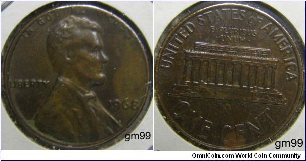 Lincoln .Obverse; IN GOD WE TRUST, Lincoln head right, Liberty left, date right.
Reverse;UNITED STATES OF AMERICA,Lincoln Memorial,One Cent
