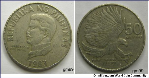 50 Sentimos (Copper-Nickel) : 1983-1990
Obverse; Bare head of Marcello H Del Pilar left,
REPUBLIKA NG PILIPINAS date MARCELLO H DEL PILAR
Reverse; Monkey-eating Eagle flying right,
50 SENTIMOS PITHECOPHAGA JEFFERYI