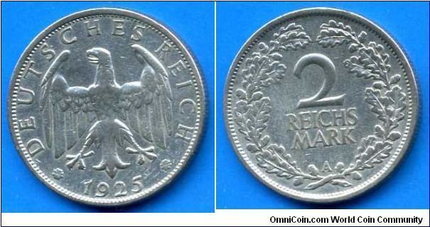 2 Reichsmark.
Weimar's republic.
'A'- Berlin mint.
Mintage 16,145,000 units.


Ag500f. 10gr.