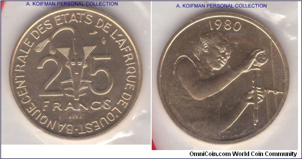 KM-E9, West African States essai 25 francs; still in the paris mint pocket which I decided to keep (let's see how many more years it'll hold); recent addition to my essais that I will be posting later.