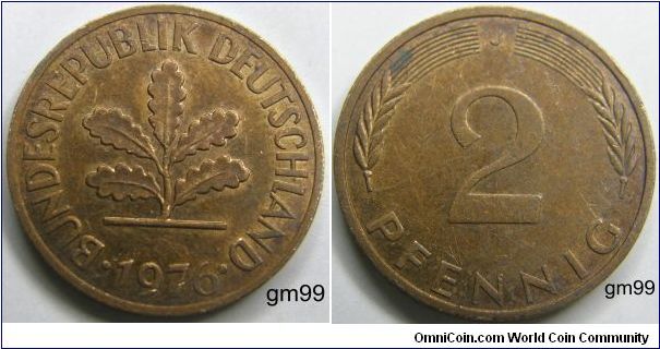 2 Pfennig (Copper Plated Steel) Obverse; Plant with 5 leaves,
BUNDESREPUBLIK DEUTSCHLAND date 1981
Reverse;Stalks either side of value,
2 PFENNIG