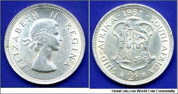 *2s*.
Elizabeth II.
Stamp shine.


Ag500f. 11,31gr.