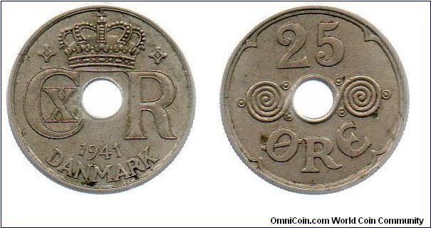1941 Faeroe Islands 25 ore. Although this coin is marked DANMARK, it is from the Faeroe Islands (A Danish territory) The Danish 25 ore were made of zinc during WWII. This Cu-Ni coin was minted in London for the Faeroe Islands, which were occupied by Britain at the time.