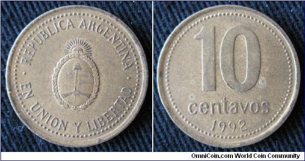Republica Argentina, 10 centavos.  Obverse features coat of arms (two shaking hands, clasping pike topped by Phrygian cap, Sun of May above).