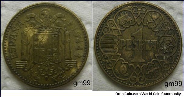 1 Peseta (Aluminum-Bronze) : 1944-1948
Obverse: Crowned arms of Spain, Pillers of Hercules either side,
 ESPANA date
Rverse:Value within decorative border,
1 PESETA
