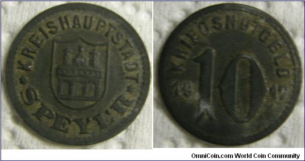 Speyer is a German city.
KRIEGSNOTGELD means War Emergency Money.ID: GN-46
Country: Speyer
Denomination: 10 Pfennig
Ruler: Kreishauptstadt
Year: 1917
Metal: zinc
Weight, g: 1,66
Size, mm: 20,1
Catalog #: M-23793.2