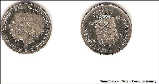 1 gulden
Issued for the investiture of queen Beatrix as queen of the Netherlands on April, 30th, 1980.
Shown are the effigies of queen Beatrix and of her mother, princess (former queen) Juliana