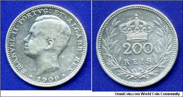 200 reis.
King Emanuel II (1908-1910).


Ag835f. 5,0gr.