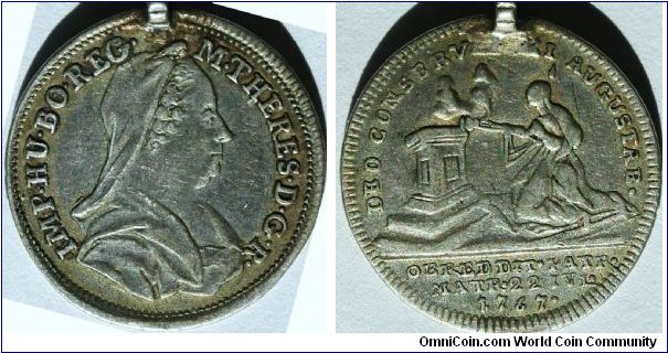 MARIA THERESA: Medal for the recovery of the Empress from small pox 1767.M[ARIA] THERESIA D[EI] G[RATIA] R[OMANORVM] IMP[ERATRIX] HV[NGARIAE] BO[HEMIAE] REG[INA], in English, Maria Theresa, by the Grace of God, Empress of the Romans, Queen of Hungary and Bohemia. REV: A nun with incense kneeling before an altar.DEO CONSERVATORI AUGUSTAE. God Preserved The Empress OBREDDIT. PATR. MATR.22 IVL 1767. Ceremony to God for those that died 22 July 1767. Silver 22mm.
