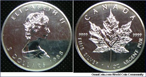 Queen Elizabeth II, Canada 5 Dollars Silver Bullion Conage, 1988. 31.1000 g, .9999 Silver, 1.0000 Oz. ASW., Mintage: 1,155,931 units. UNC.