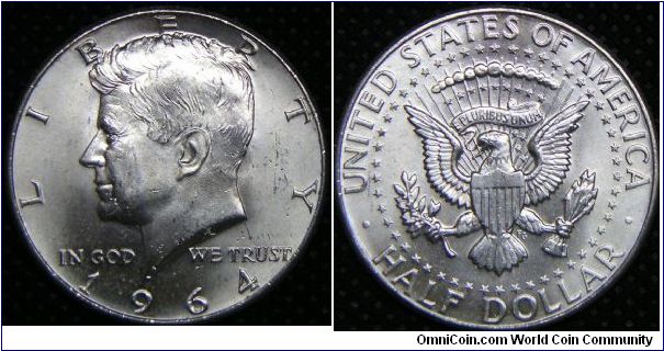 United States, Kennedy Half Dollar, 1964. 12.5000g, 0.9000 Silver, .3618 Oz. ASW., 30.6mm. Mintage: 277,254,766 units. UNC.