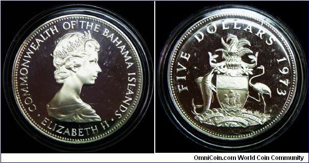 Queen Elizabeth II, 5 Dollars, 1973FM. 42.1200 g, 0.9250 Silver, 1.2527 Oz. ASW., 45mm. Mintage: 35,000 units. PROOF.