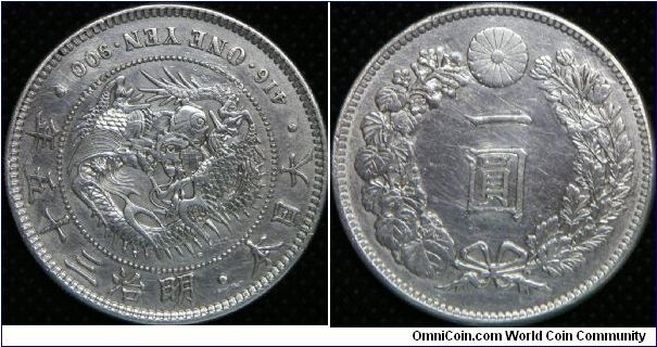 Mutsuhito (Meiji) Empire, 1 Yen, Year 35 (1902), Observe: Dragon within beaded circle. 26.9600 g, 0.9000 Silver, .7800 Oz. ASW. Mintage: 668,782 units. 