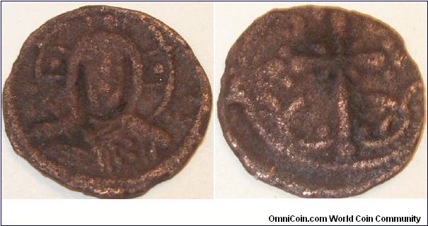 so called anonymous folles, since nothing on the coin gives any information about the emperor who issued it.
This one was issued by Nicephorus III Botaniates (1078-1081), Sear 1889