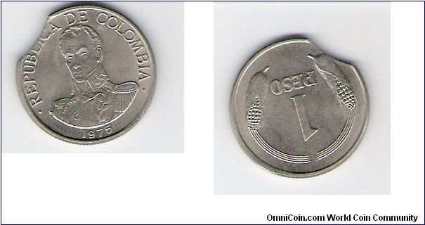Colombia, 1 peso 1975, curved clip error coin
