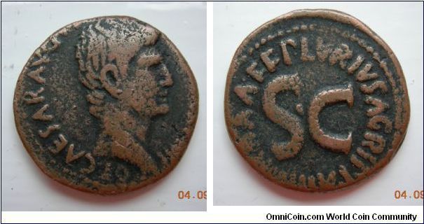 Need help to identify the ruler/date of this coin, but I believe it says:
Obv: CAESAR AVG
Rev: AA.FFR.LURIUS.AGRIPPA
Surrounding a large S.C