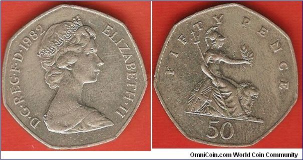 50 pence
Brittannia
effigy of Elisabeth II by Arnold Machin
copper-nickel