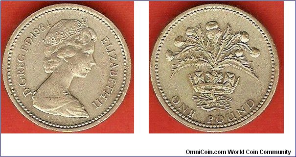1 pound
Scottish design: thistle
effigy of Elisabeth II by Arnold Machin
nickel-brass
