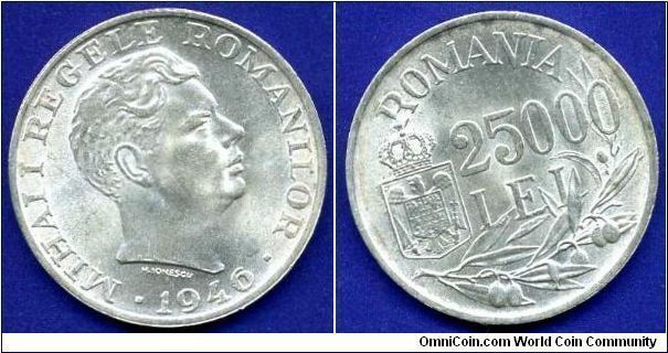 25000 Lei.
Kingdom of Romania.
King-Pilot Mihai I (1927-1930/1940-1947), Knight of the Soviet Order of Victory.
Mintage 2,372,000 units.


Ag700f. 12,5gr.