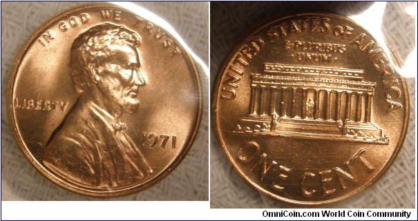 Lincoln One Cent.
Uncirculated Mint Set, 1971P-Mintmark: None (for Philadelphia, PA) below the date