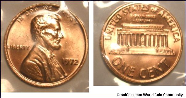 Lincoln One Cent.
Uncirculated Mint Set. 1972-Mintmark: None (for Philadelphia, PA) below the date