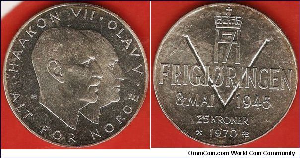 25 kroner
25th anniversary of end of WW II (May 8, 1945)
Kings Haakon VII and Olav V
0.875 silver